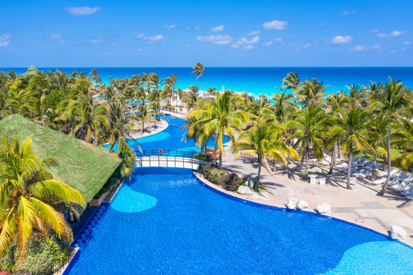 Gran Oasis Cancún espacios del hotel