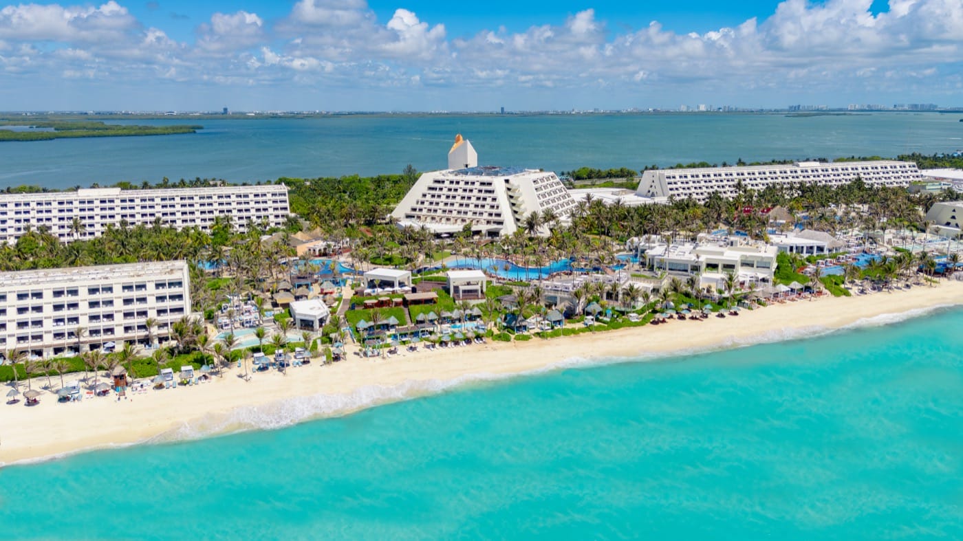 Gran Oasis Cancún vista del resort
