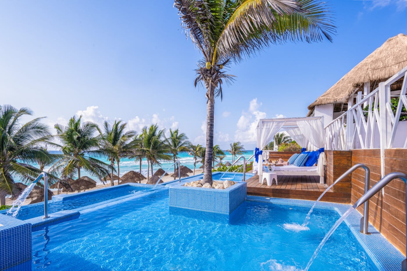 Gran Oasis Cancún áreas comunes y playa